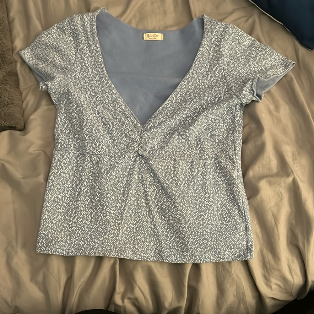 Brandy Melville blue crop top
